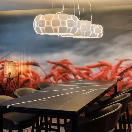 Radisson Red London Heathrow