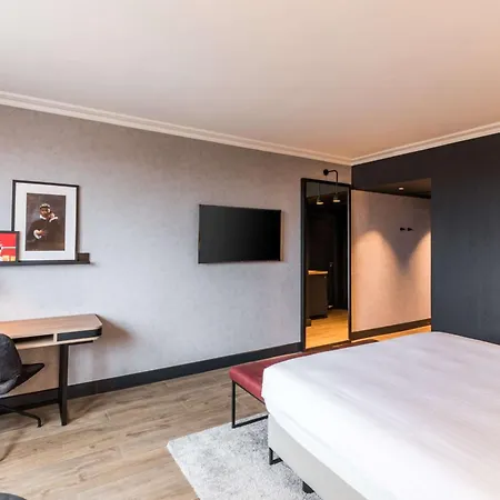 Ξενοδοχείο Radisson Red London Heathrow