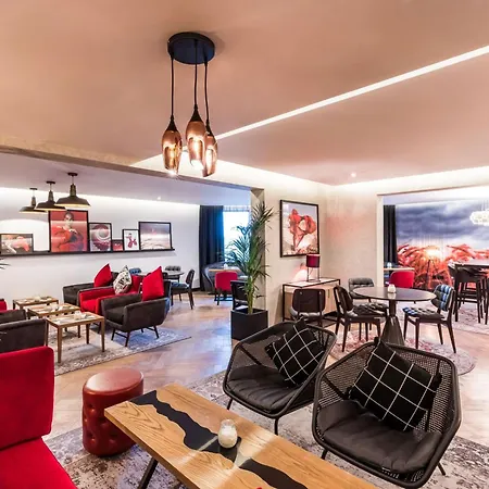 Radisson Red London Heathrow
