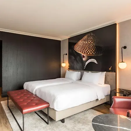 Radisson Red London Heathrow Harmondsworth