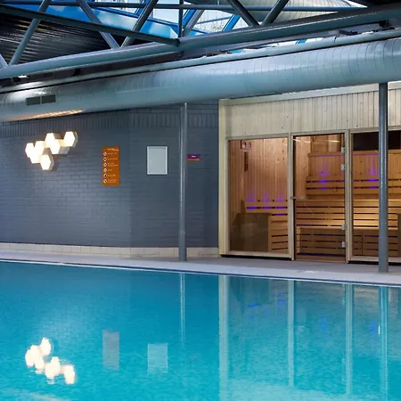 Radisson Red London Heathrow Ξενοδοχείο 4*