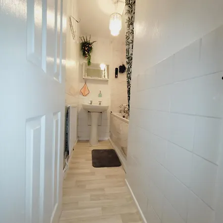 Homestay Excellent Double In Cheap Rate Around London