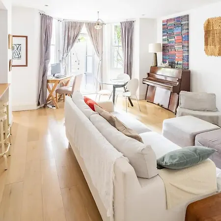 Apartment Superior 5* Kensington, Flat + Free Wi-fi *