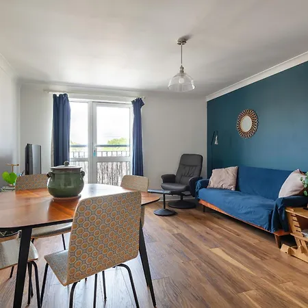 Apartment Orange Flat By Lower Regent Canal *