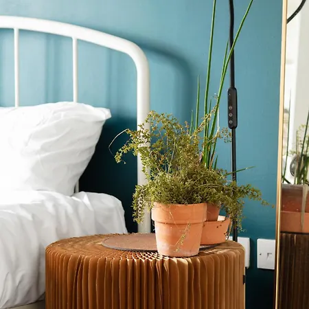Apartment Orange Flat By Lower Regent Canal *