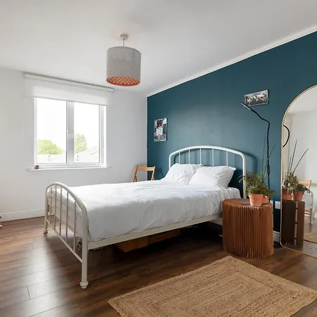 Apartment Orange Flat By Lower Regent Canal