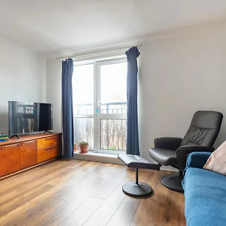 Orange Flat By Lower Regent Canal Apartment *