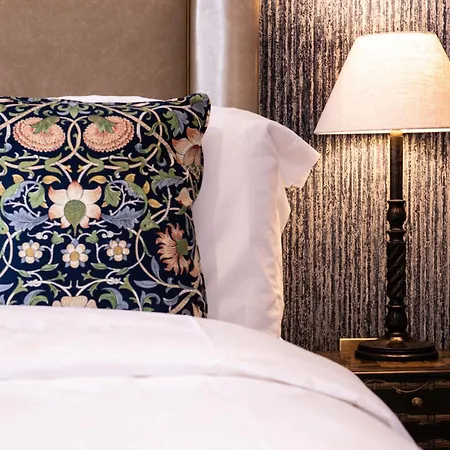 Gunmakers Hotel 3*