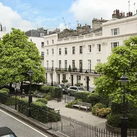 Royal Regency - Sleeps 8 Apartment