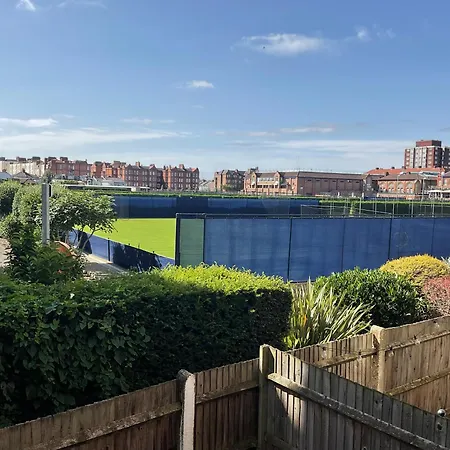 Apartment Queens View *