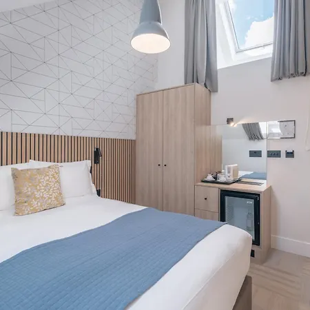 Hotel The Pillar 4*