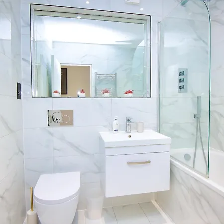 Apartment Amazing Place In Finsbury Park London