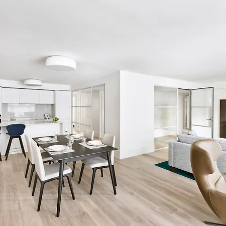 Otel Metropolitan 5*