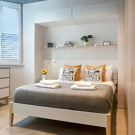 Luxury Urban Oasis With Garden And Private * London