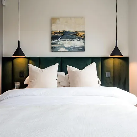The Modern Glasshouse Apartment London