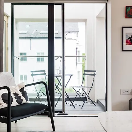 The Modern Glasshouse Apartment London