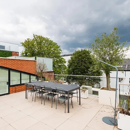 The Modern Glasshouse London