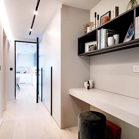 The Modern Glasshouse Apartment London