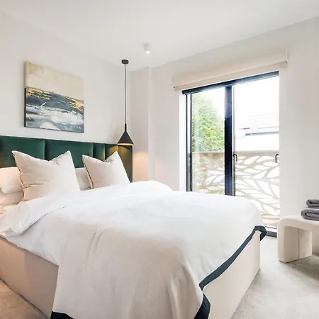The Modern Glasshouse Apartment London