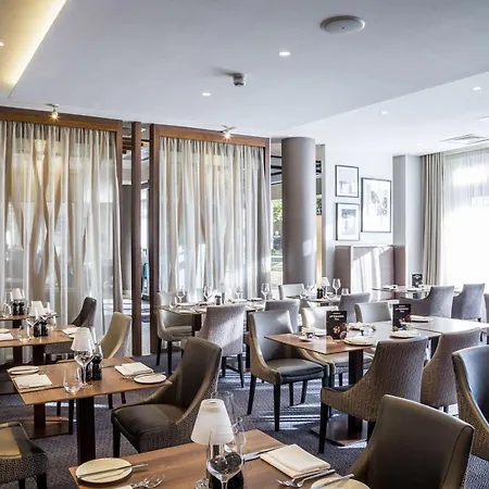Отель Doubletree By Hilton Angel Kings Cross
