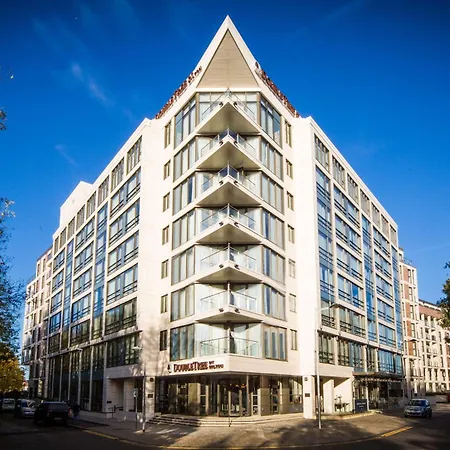 Szálloda Doubletree By Hilton London Kingston Upon Thames