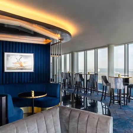 Hilton Garden London Heathrow Terminal 2 And 3 Hotel