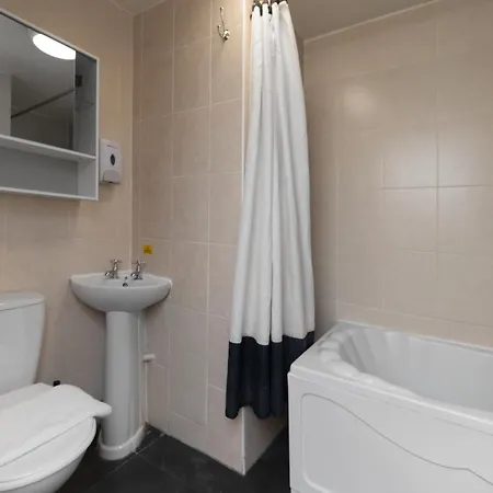 Otel Flexistay Tulsi Croydon