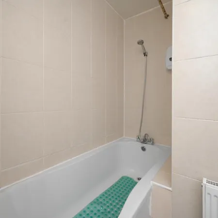 Flexistay Tulsi Otel