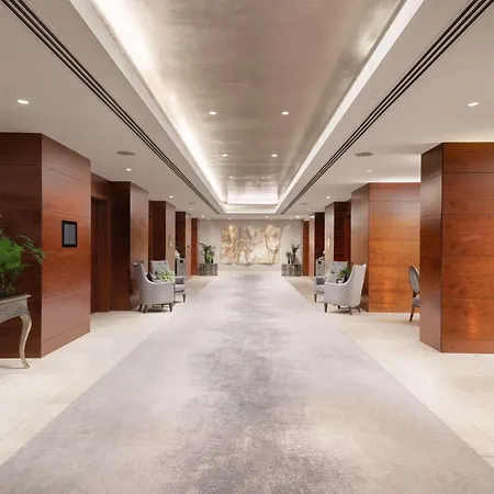 Hotel Conrad St