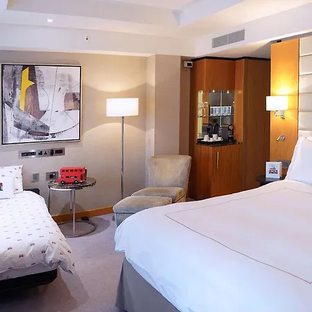Hotel Conrad St Londyn