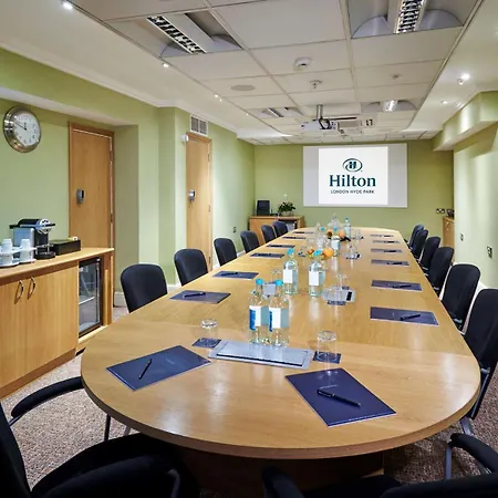 Hilton Hyde Park Hotel
