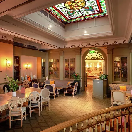 Hilton Hyde Park London