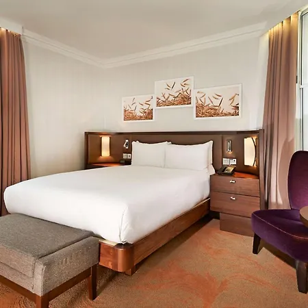 Hilton Hyde Park