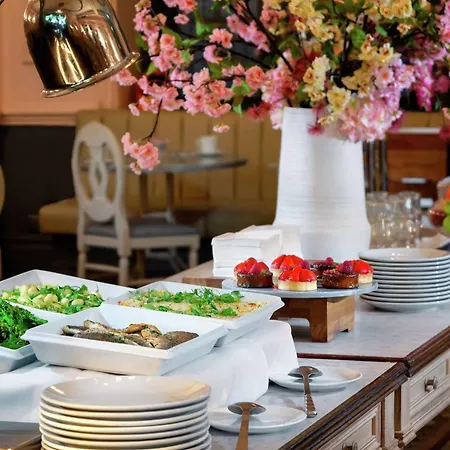 Hilton Hyde Park 4* London