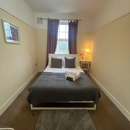 Stunning Wembley Stadium Flat *