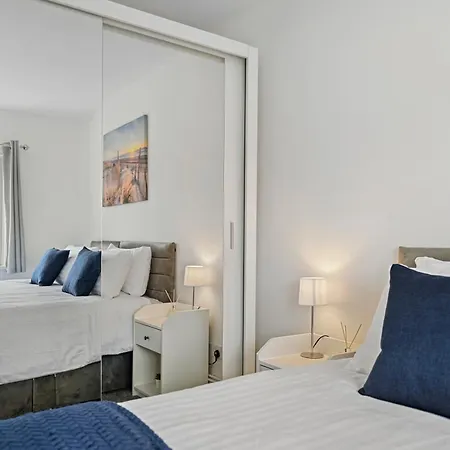Bright Modern 2br Direct Link To Heathrow And London