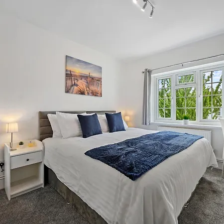 Apartment Bright Modern 2br Direct Link To Heathrow And