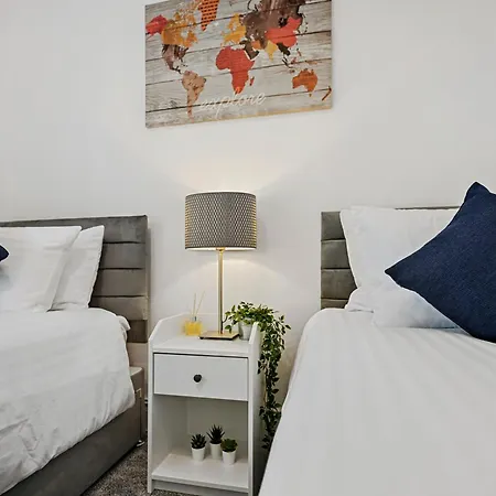 Bright Modern 2br Direct Link To Heathrow And *