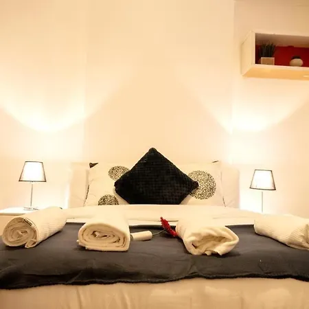 Spacious 2 Bedroom Flat