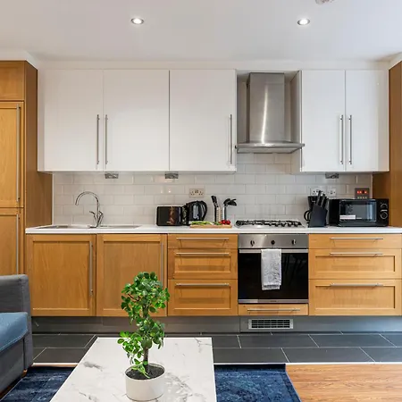 Apartment Fashionable Brick Lane London