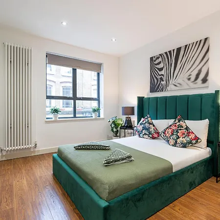 Apartment Fashionable Brick Lane