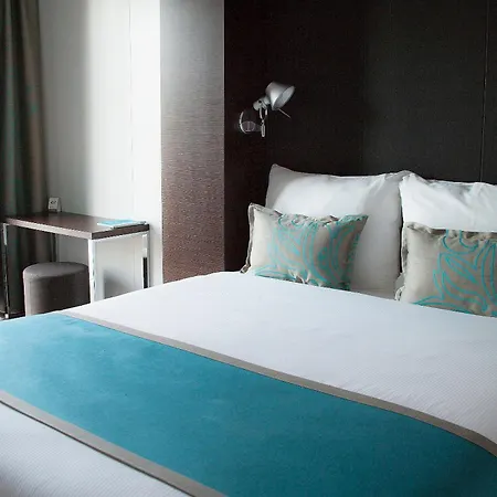 One London-tower Hill Hotel