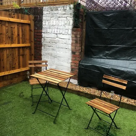 Alpha House Bed and breakfast Londres