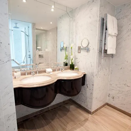 Dorsett Shepherds Bush London