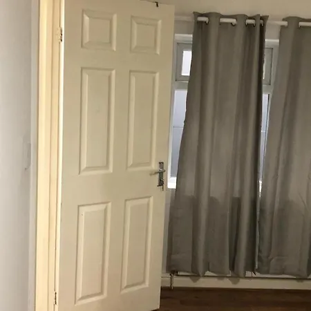 Bed and breakfast Alpha House *