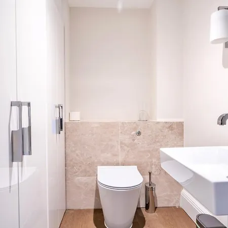 Be - The Lincoln's Residences London