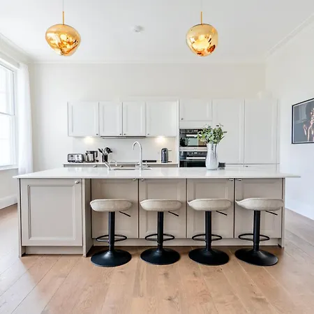 Be - The Lincoln's Residences Apartment London