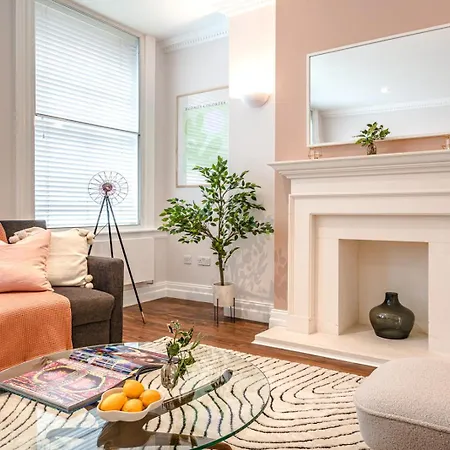 Apartment Be - The Soho Residences London