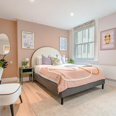 Be - The Soho Residences Apartment London