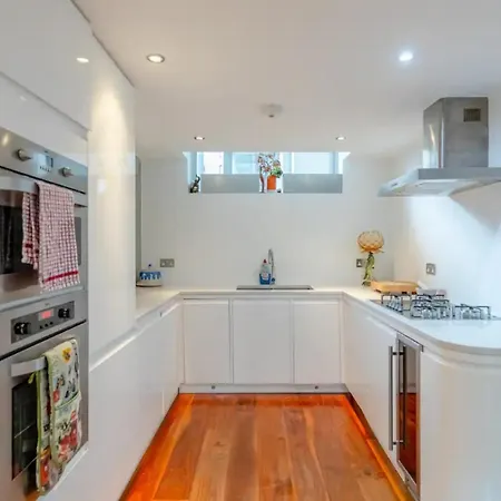Apartment Incredible 2bd Loft By Regents Canal - Haggerston London